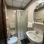 Elite Hotel 3*