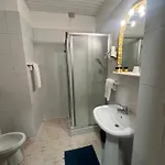 Elite Hotel
