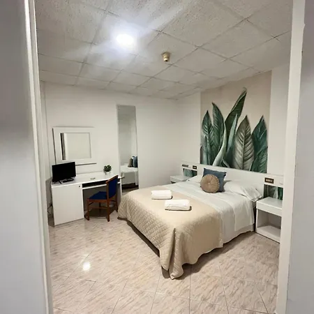 Elite Hotel 3*